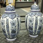 924 1478 VASES AND COVERS
